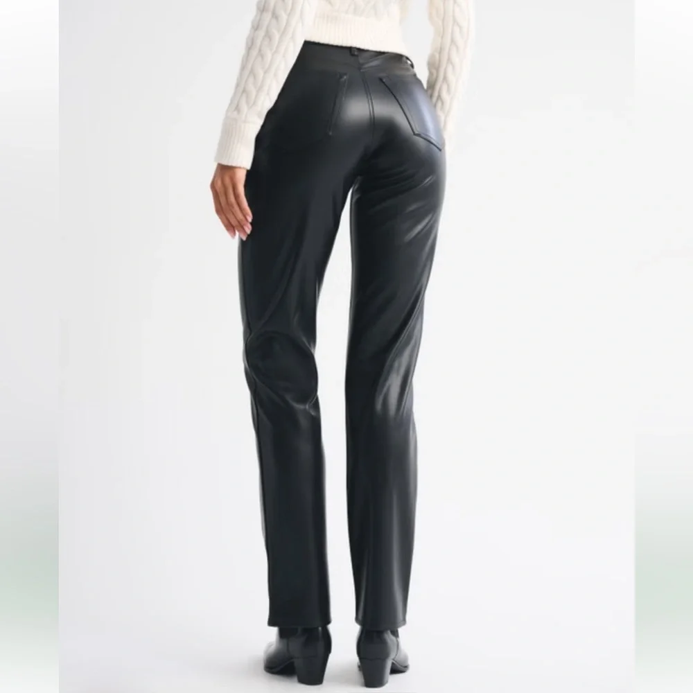 Abercrombie & Fitch Black Vegan Leather High Rise 90s Straight Pant 32/14 - Picture 5 of 6